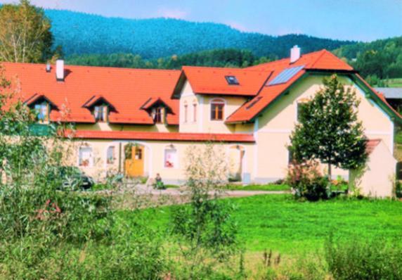 Villa Biohof Hobarth à Sankt Martin  Extérieur photo